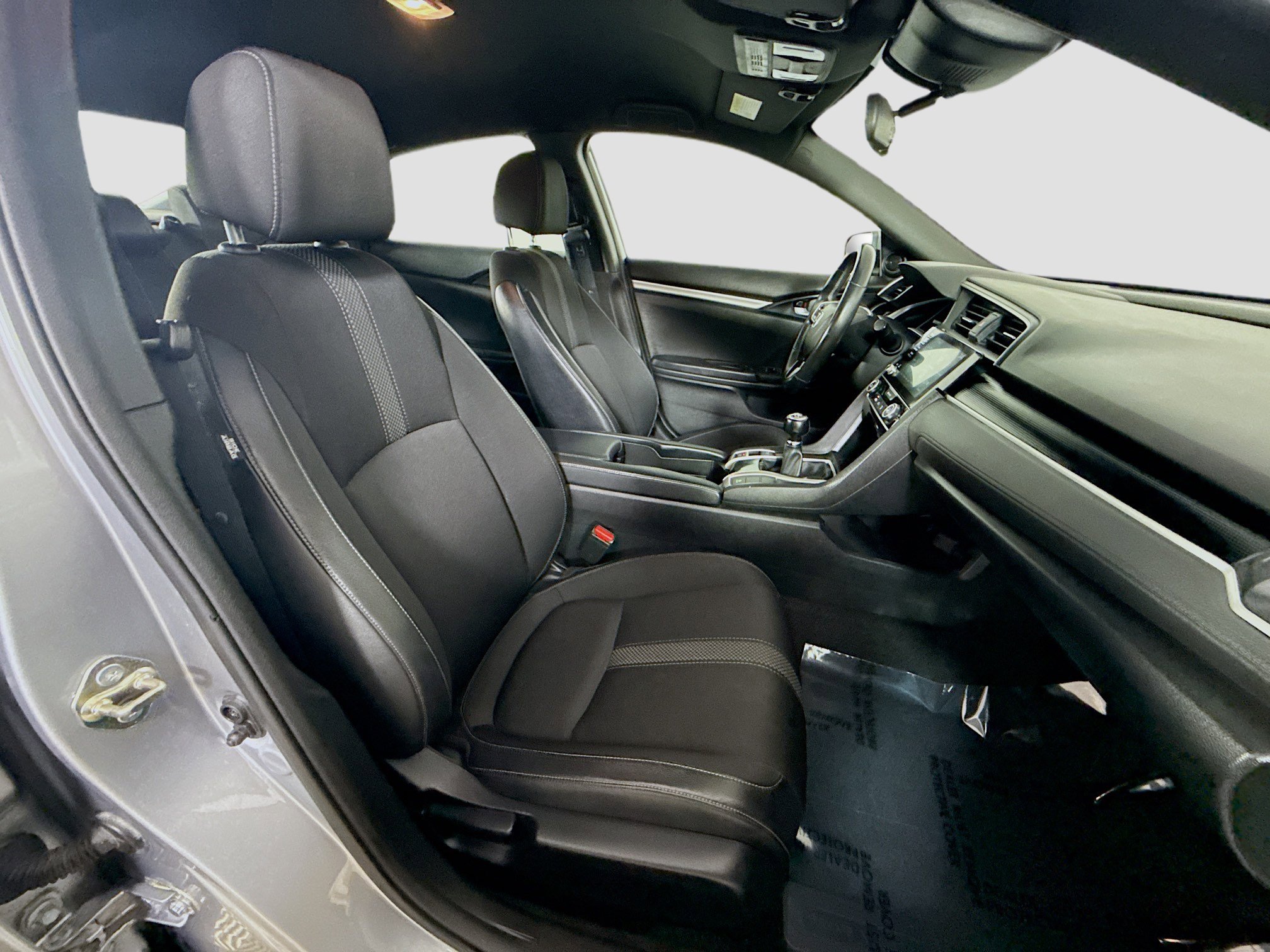 Used 2019 Honda Civic Sport image 29