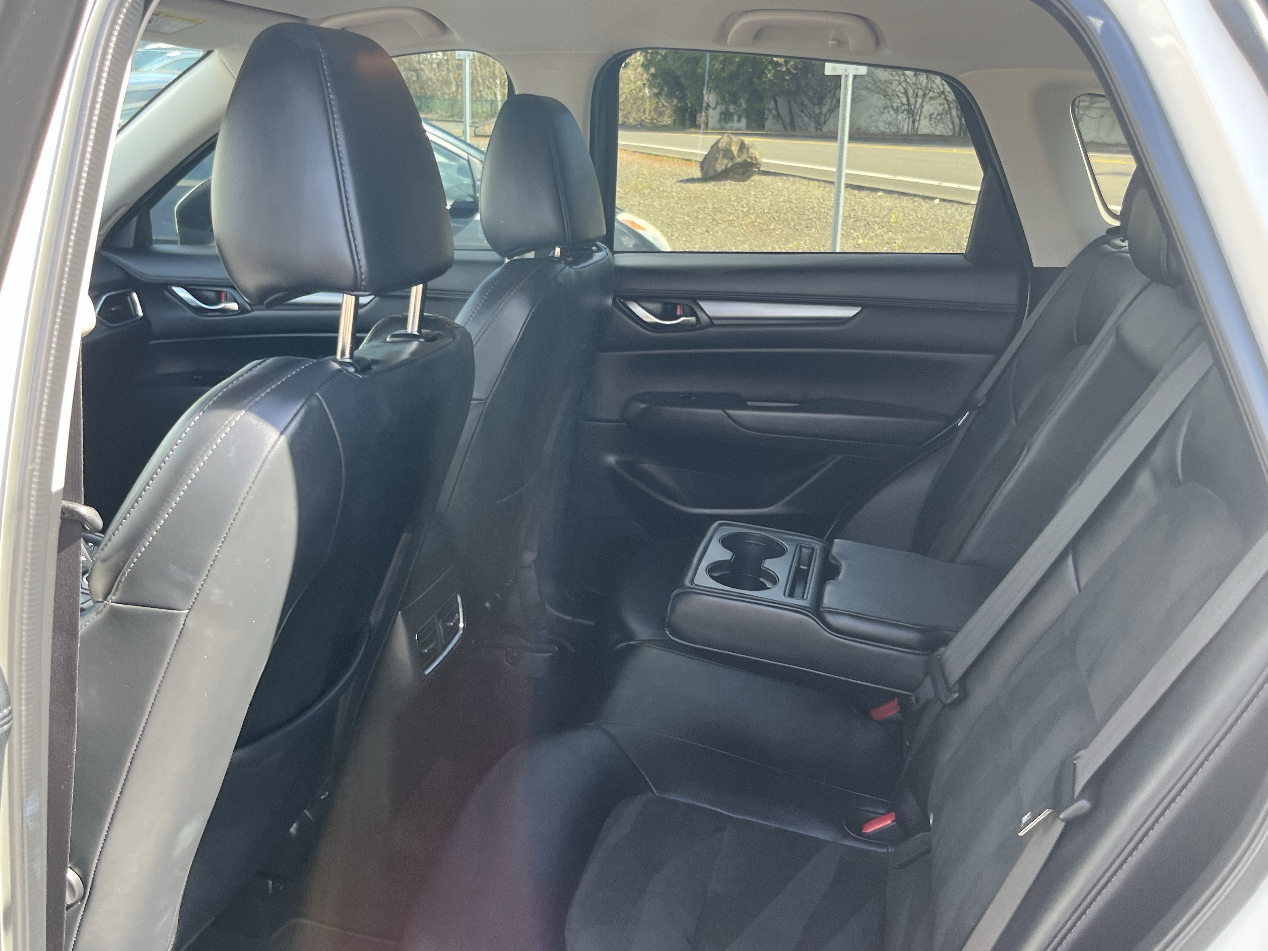 Used 2021 MAZDA CX-5 Touring image 13
