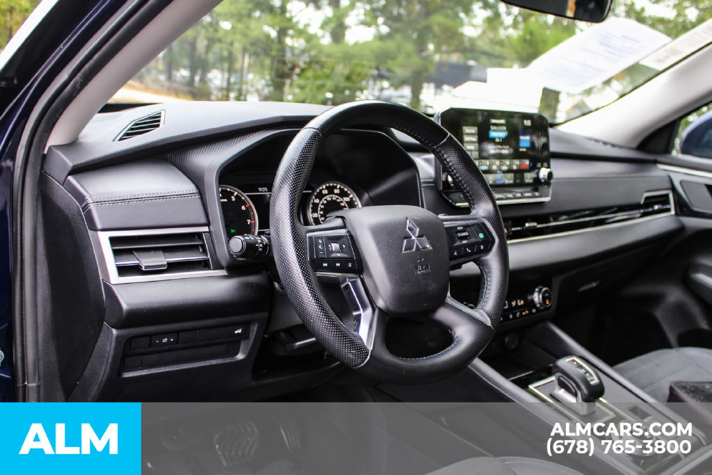Used 2024 Mitsubishi Outlander Ralliart AWD/4WD image 33