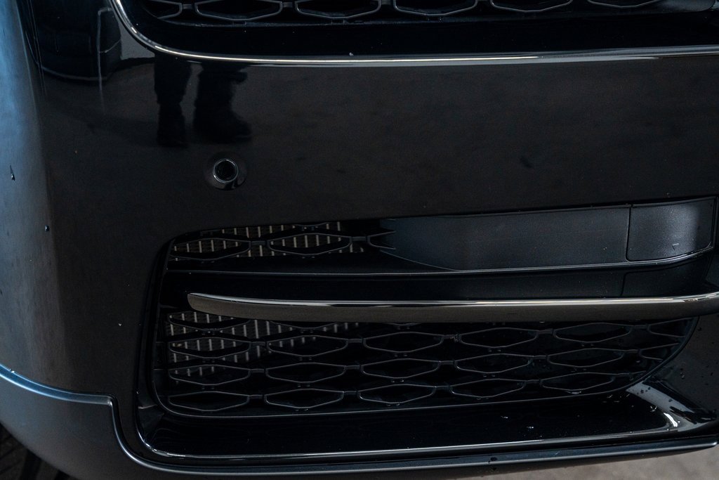 Used 2022 Rolls-Royce Cullinan Black Badge image 22