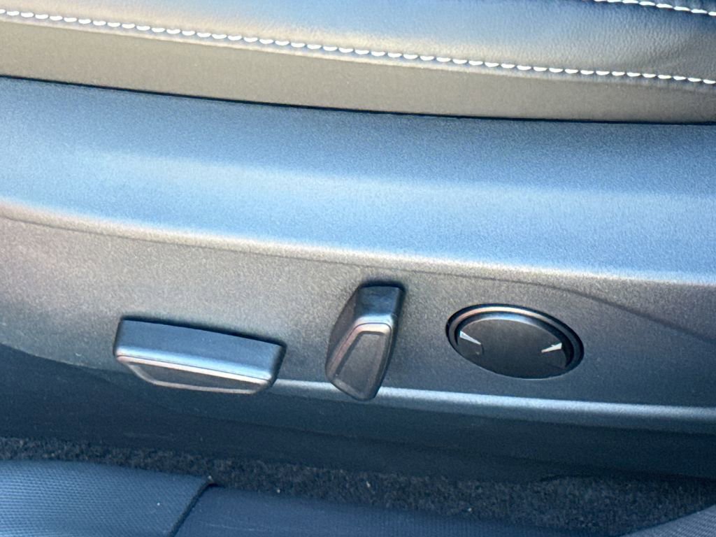 Certified 2025 Ford Mustang Mach-E GT image 26