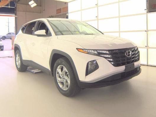 Used 2023 Hyundai Tucson SE AWD/4WD image 1