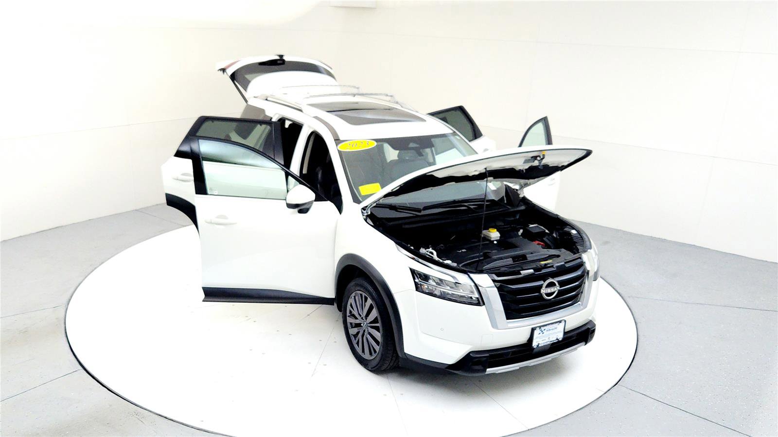 Used 2023 Nissan Pathfinder SL w/ SL Premium Package image 21