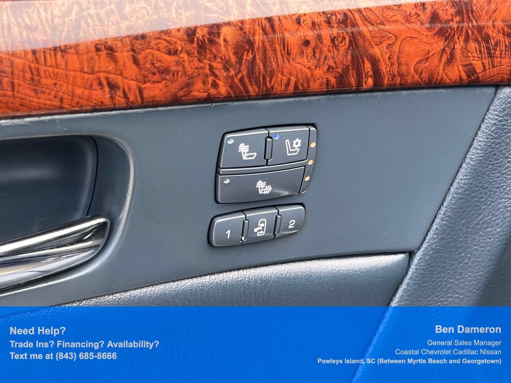 Used 2006 Cadillac DTS w/ Sun And Sound Package FWD image 7