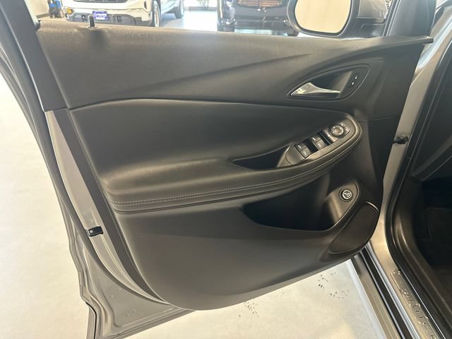 Used 2023 Buick Encore GX Select w/ Sport Touring Package AWD/4WD image 22