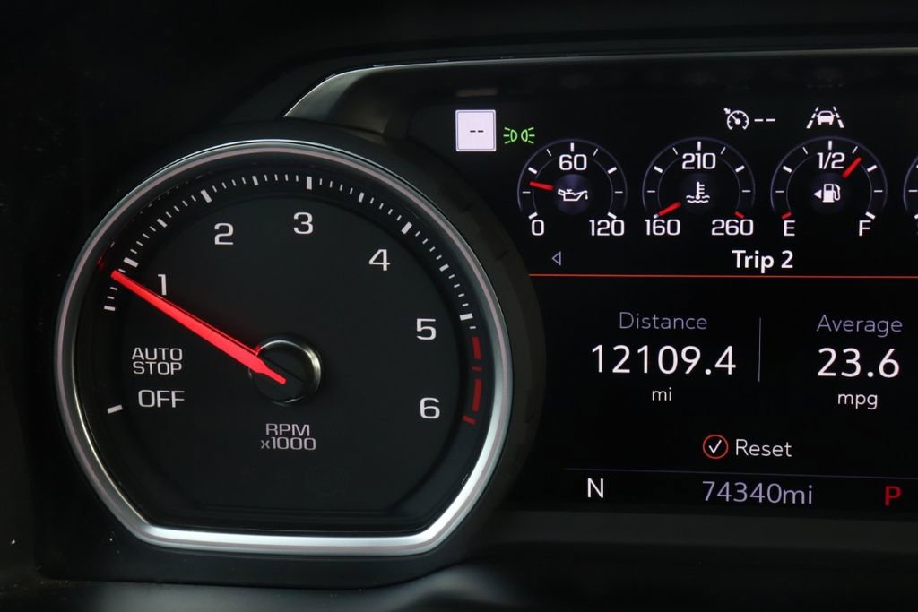 Used 2020 Chevrolet Silverado 1500 High Country w/ Technology Package image 38