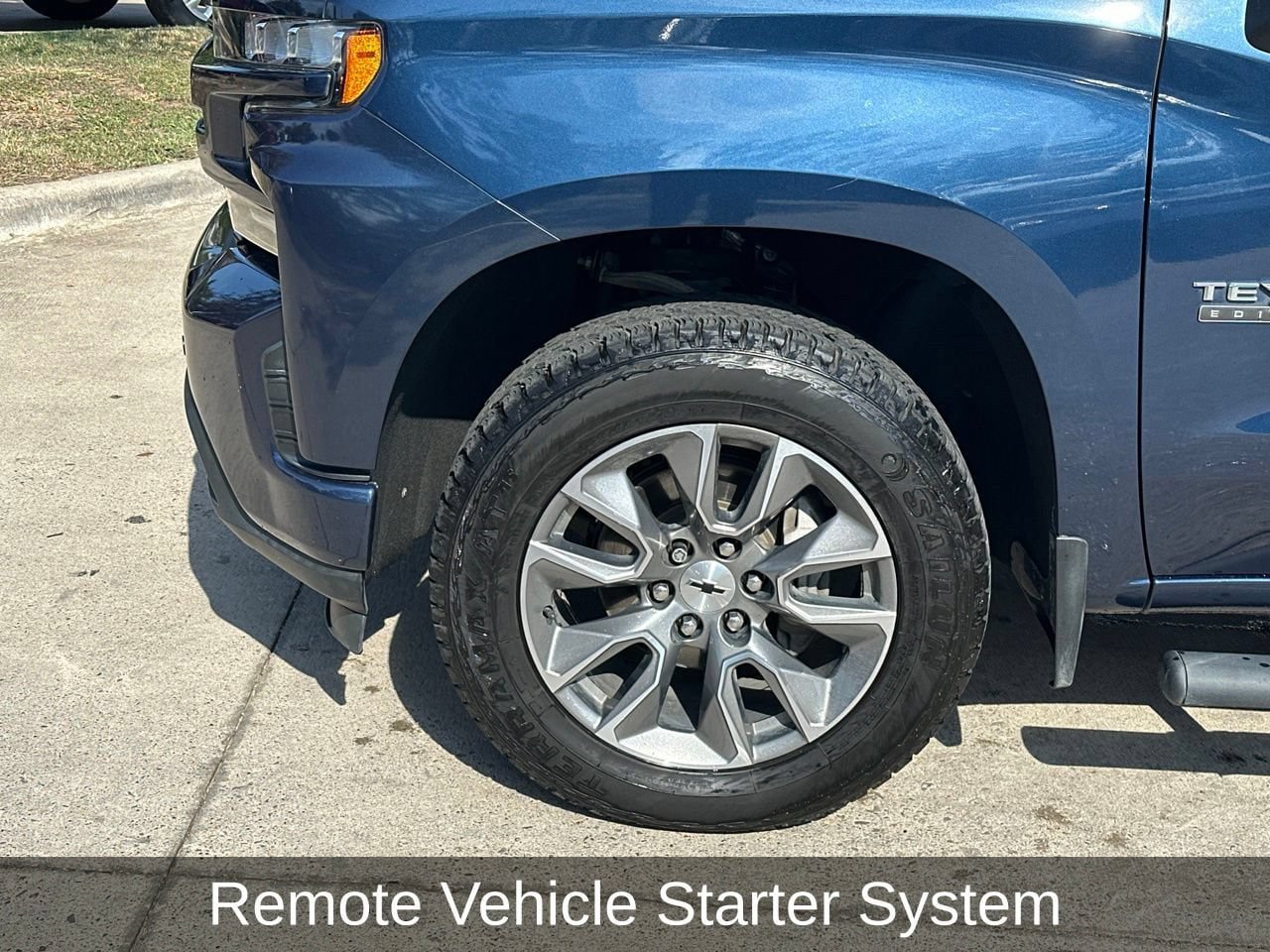 Used 2020 Chevrolet Silverado 1500 RST w/ Texas Edition AWD/4WD image 26