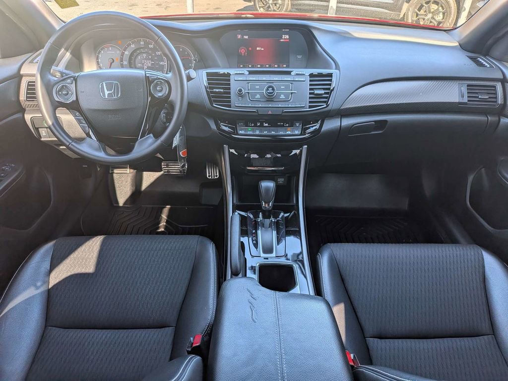 Used 2016 Honda Accord Sport image 14