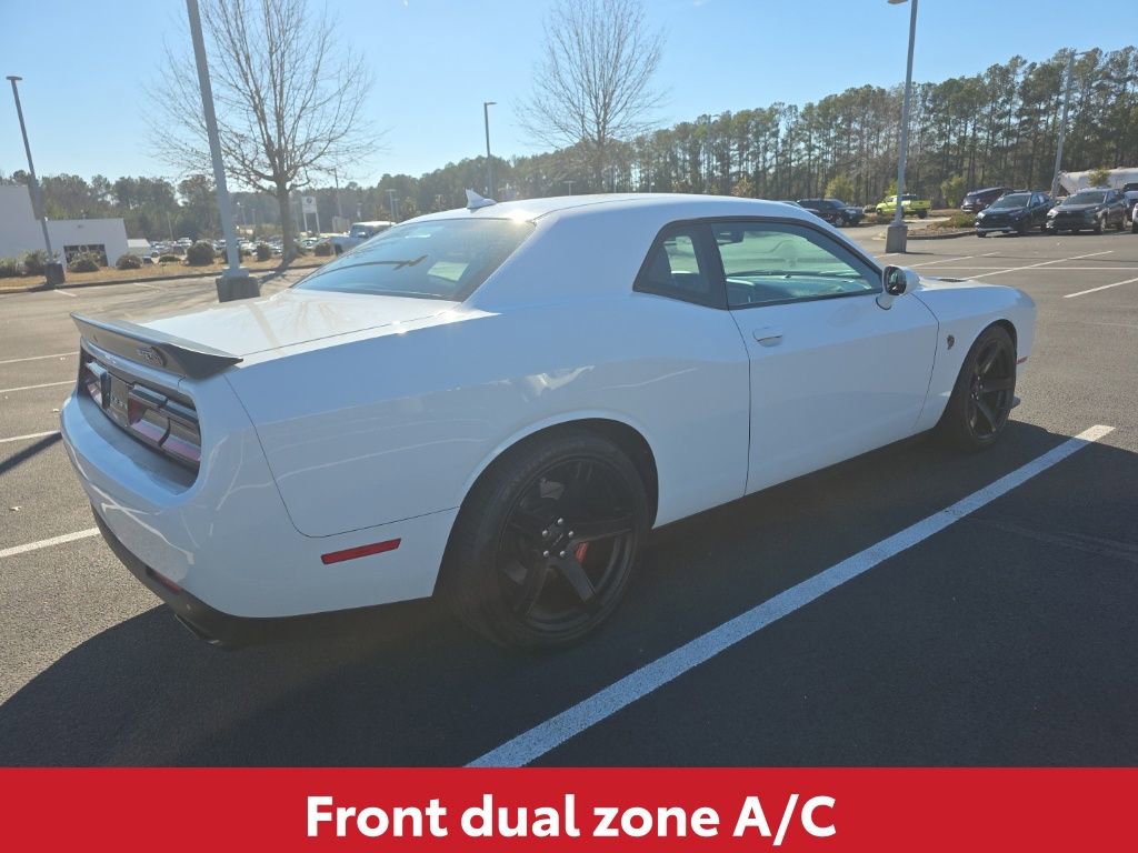 Used 2017 Dodge Challenger SRT Hellcat image 11