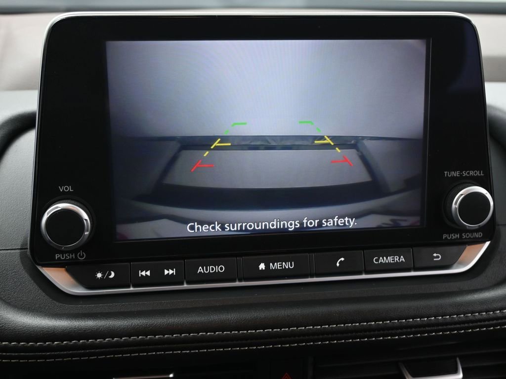 Used 2023 Nissan Rogue SV image 20