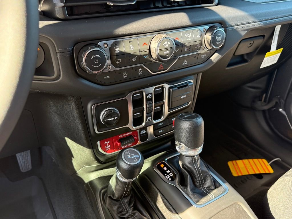 New 2026 Jeep Gladiator Mojave AWD/4WD image 21