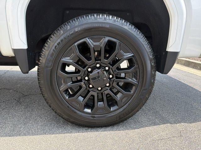 Used 2024 GMC Sierra 2500 Denali Ultimate AWD/4WD image 19