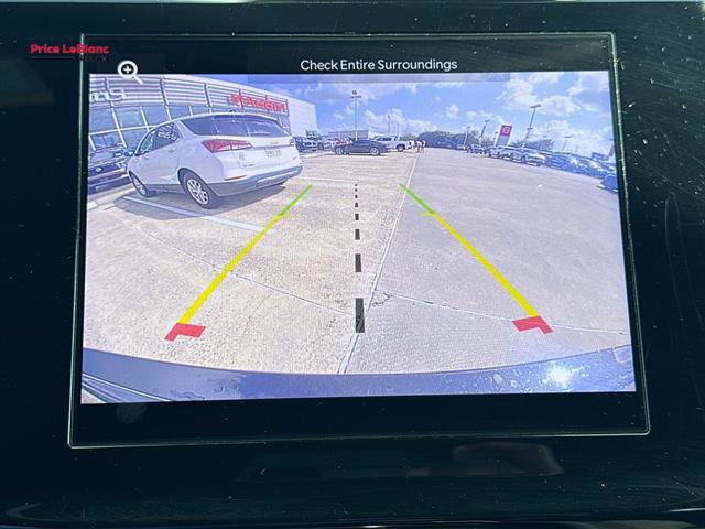 Used 2025 Jeep Grand Cherokee Altitude AWD/4WD image 25
