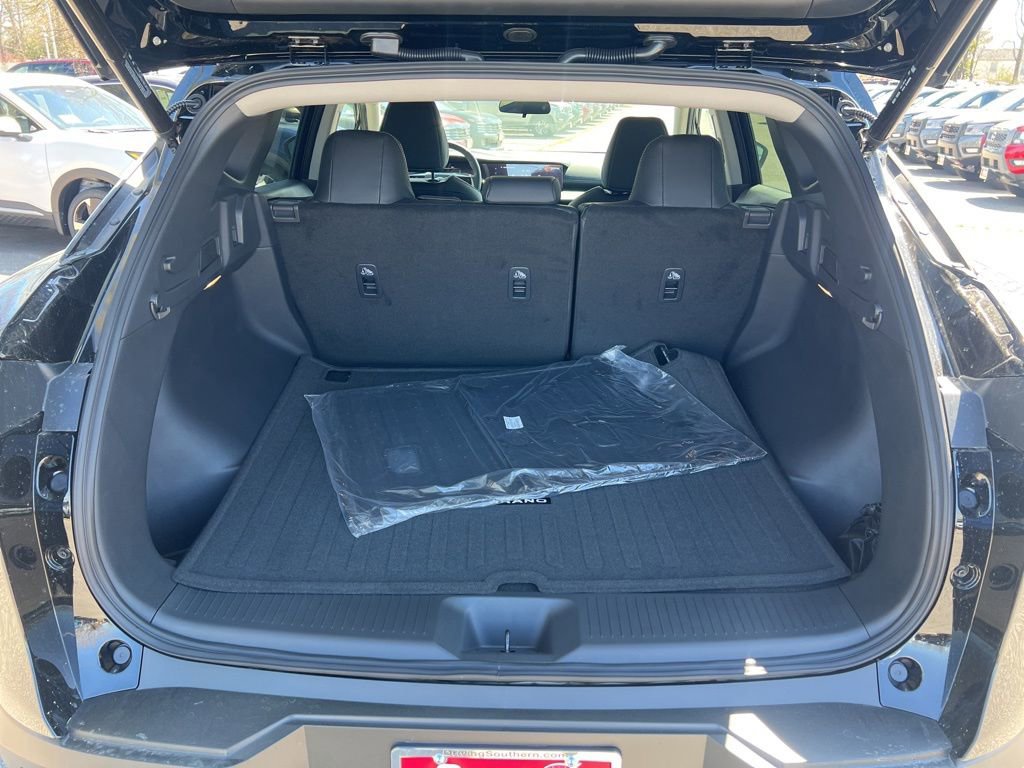 New 2025 Nissan Murano SV image 13