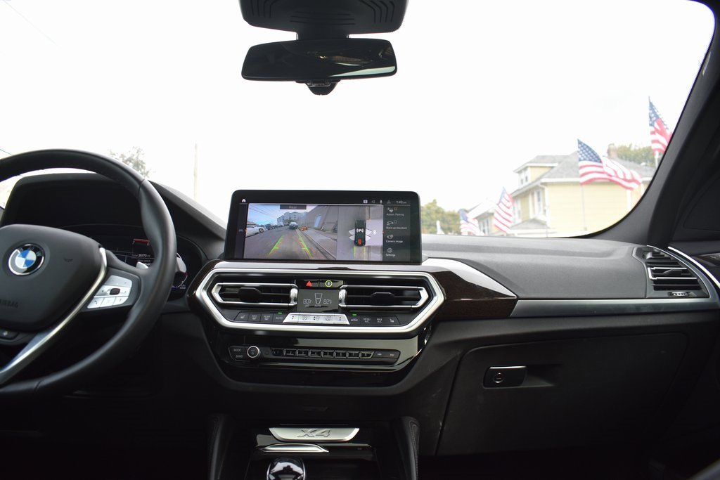 Used 2024 BMW X4 xDrive30i image 32