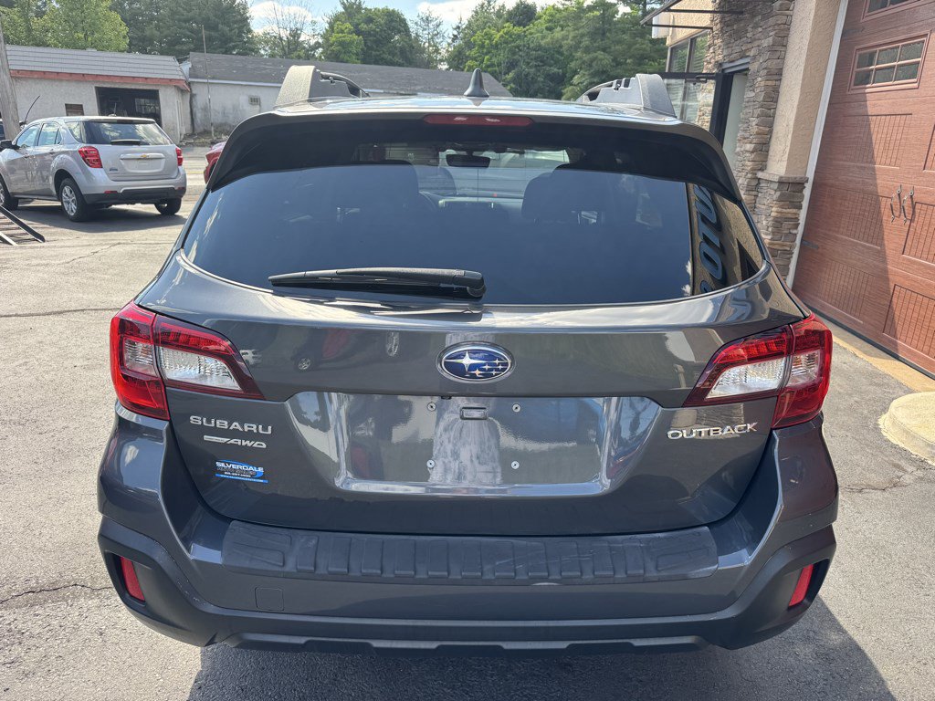 Used 2018 Subaru Outback 2.5i Premium AWD/4WD image 5