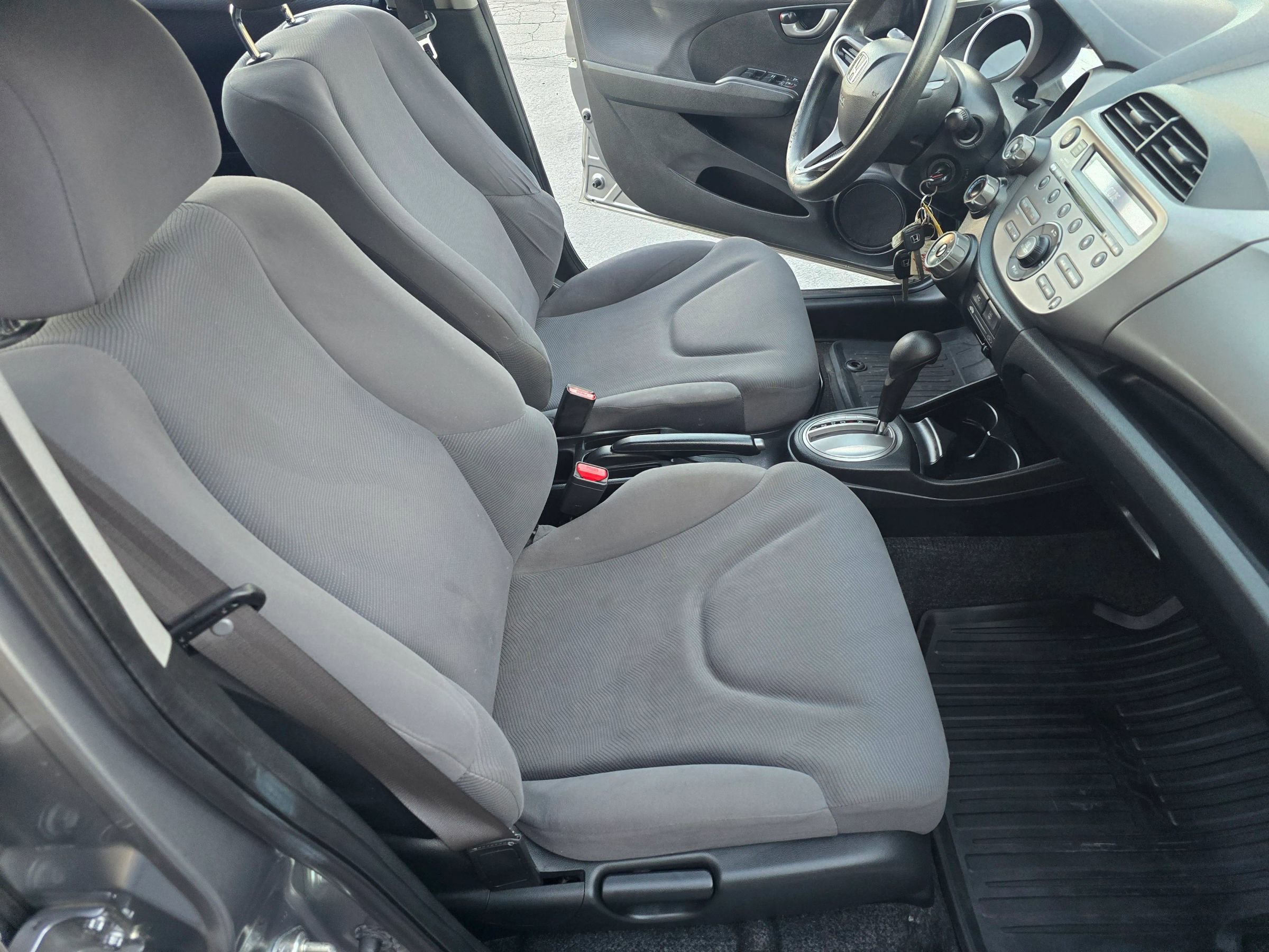 Used 2009 Honda Fit image 15