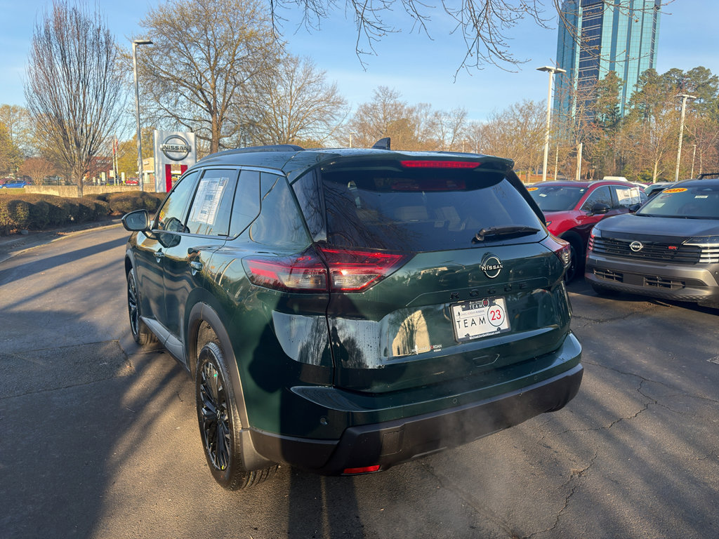 New 2026 Nissan Rogue Dark Armor image 5