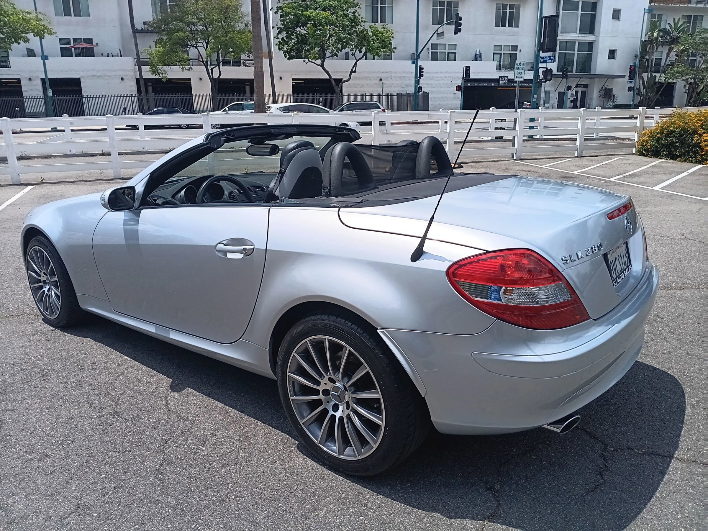 Used 2006 Mercedes-Benz SLK 280 image 13