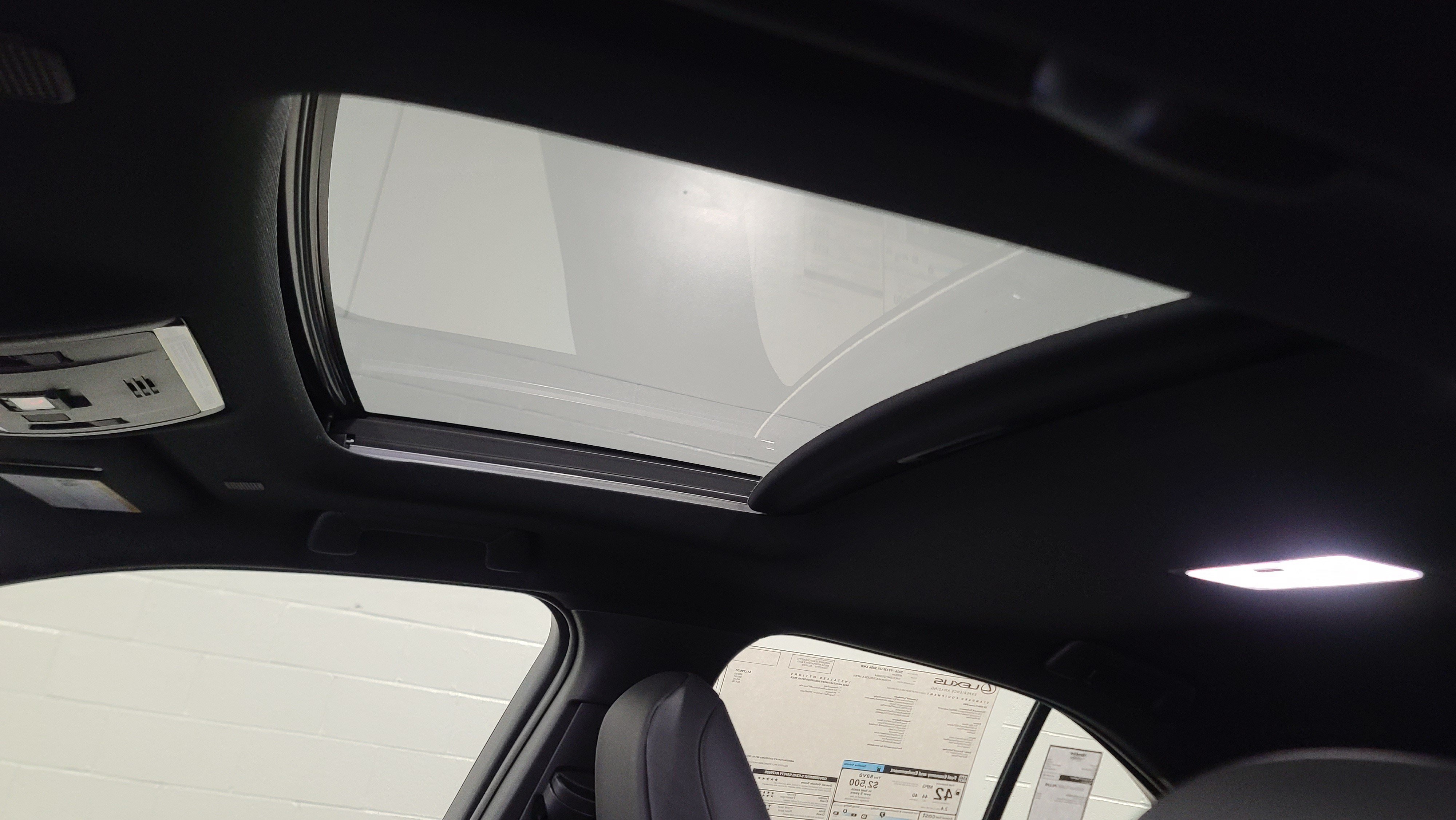 New 2026 Lexus UX 300h AWD image 31