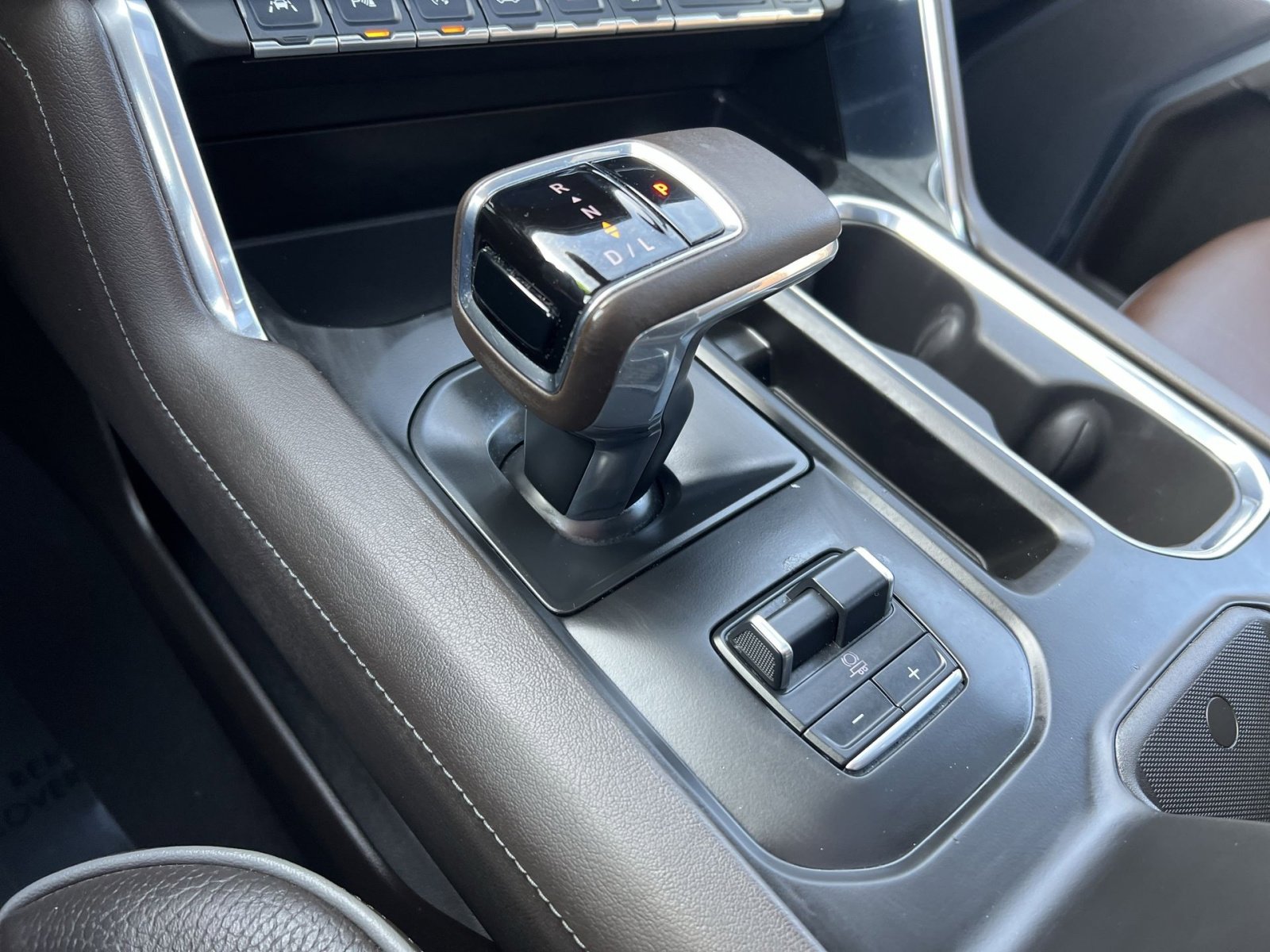 Used 2025 GMC Sierra 1500 Denali w/ Denali Reserve Package image 21