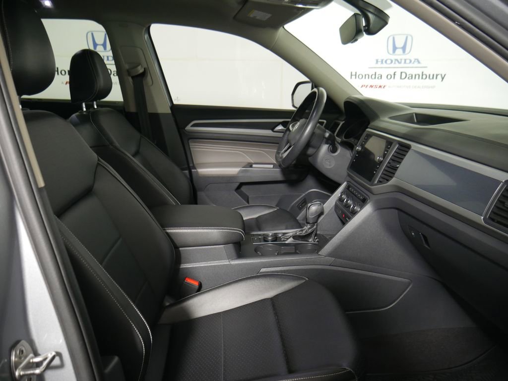 Used 2021 Volkswagen Atlas SE w/ Panoramic Sunroof Package image 7