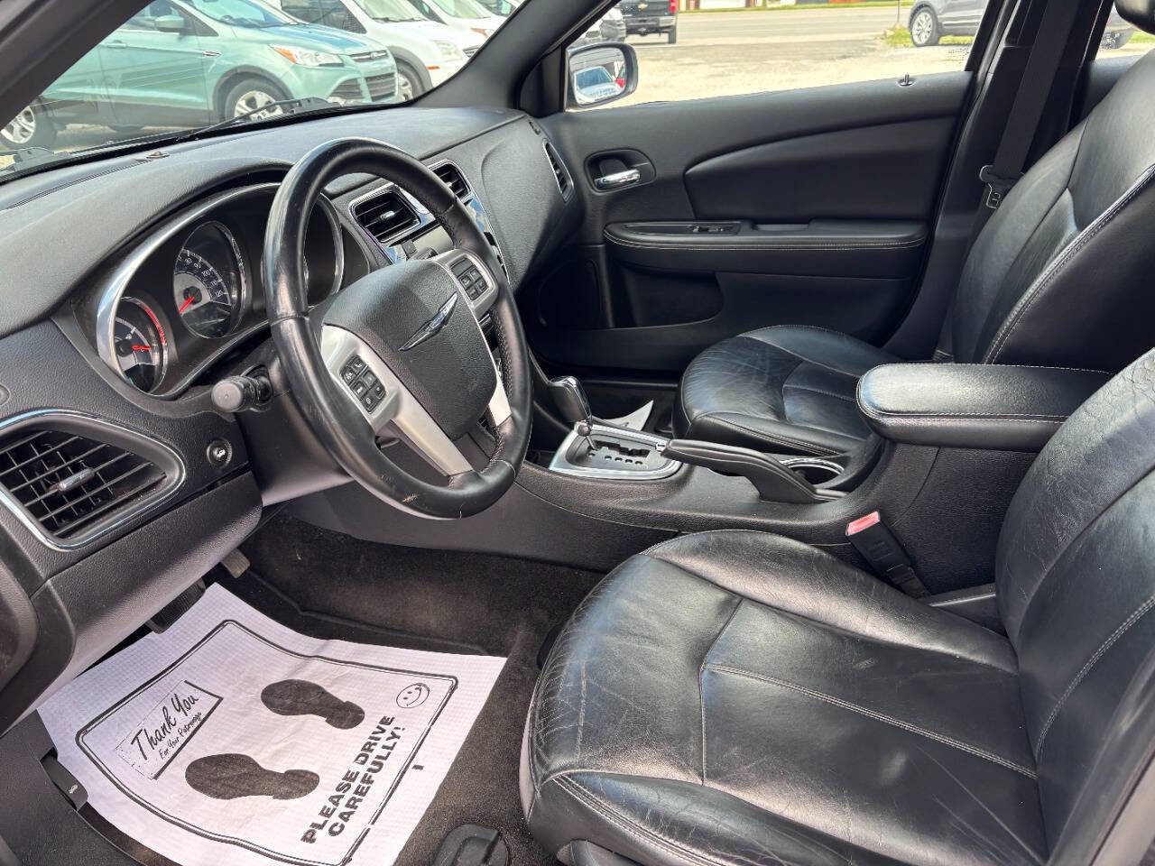Used 2012 Chrysler 200 Limited FWD image 5
