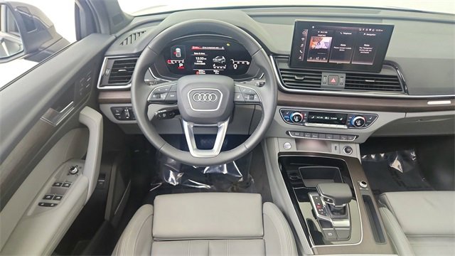 Used 2024 Audi Q5 2.0T Premium Plus w/ Premium Plus Package image 36