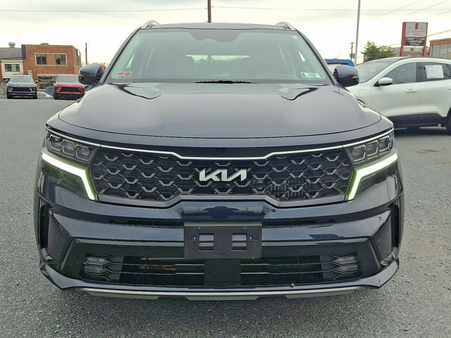 Used 2022 Kia Sorento SX w/ Panoramic Sunroof Package image 2