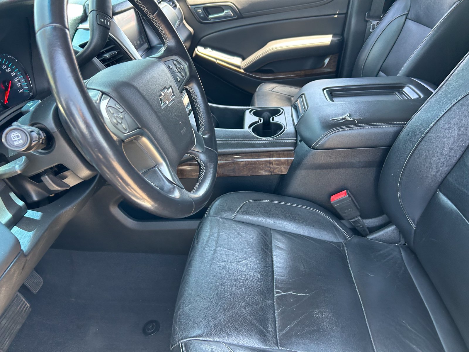 Used 2020 Chevrolet Suburban LT AWD/4WD image 27