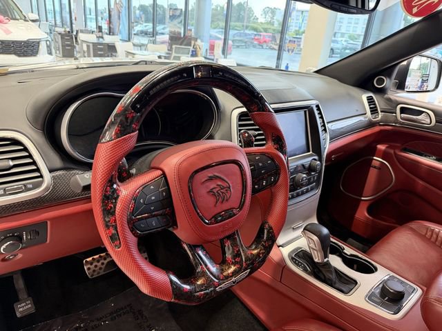 Used 2018 Jeep Grand Cherokee Trackhawk AWD/4WD image 15