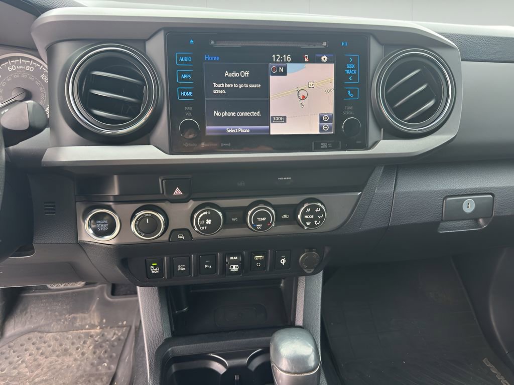 Used 2019 Toyota Tacoma TRD Off-Road w/ Technology Package image 20