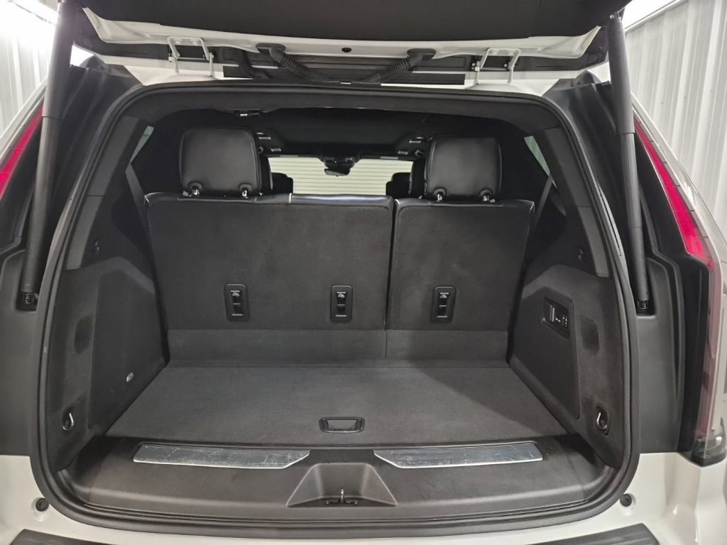 Used 2021 Cadillac Escalade Sport Platinum w/ Heavy-Duty Trailer Package image 25