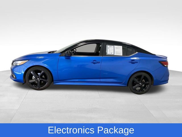Used 2022 Nissan Sentra SR w/ Electronics Package image 2