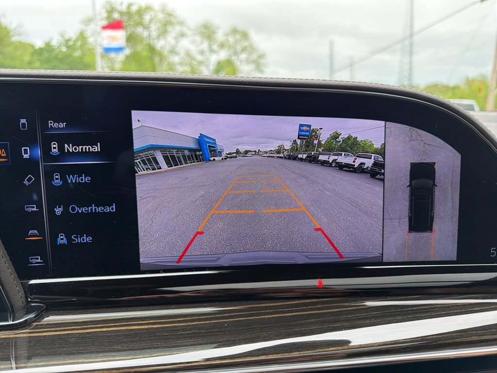 Used 2024 Cadillac Escalade ESV Sport AWD/4WD image 21