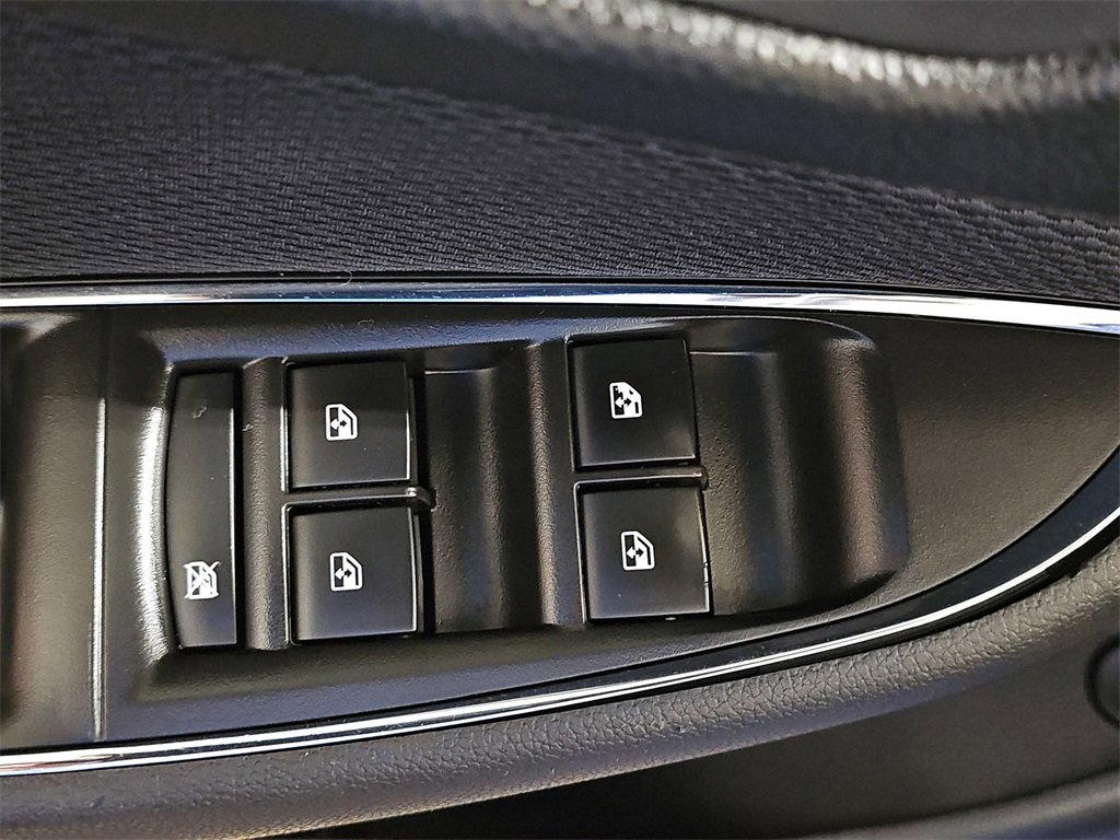 Certified 2018 Chevrolet Cruze LT image 31