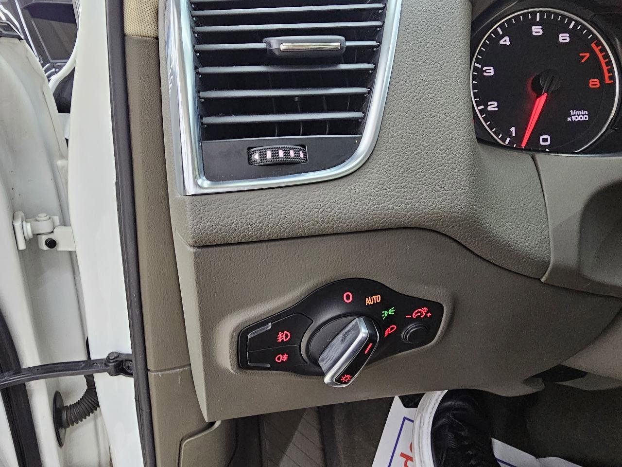 Used 2011 Audi Q5 3.2 Prestige image 31