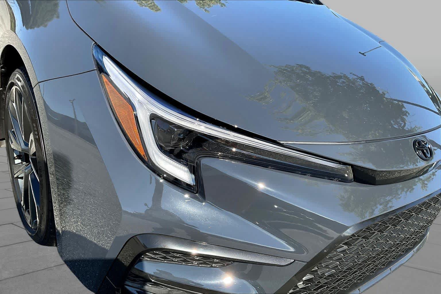 Used 2026 Toyota Corolla SE FWD image 27