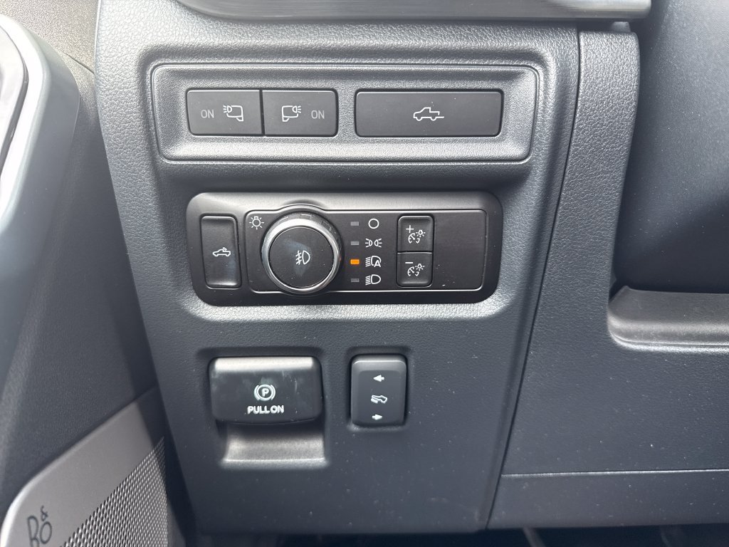 Used 2023 Ford F150 Lariat w/ Equipment Group 502A High AWD/4WD image 22