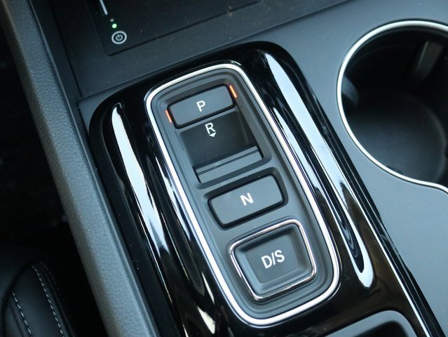 New 2025 Honda Pilot Touring image 22