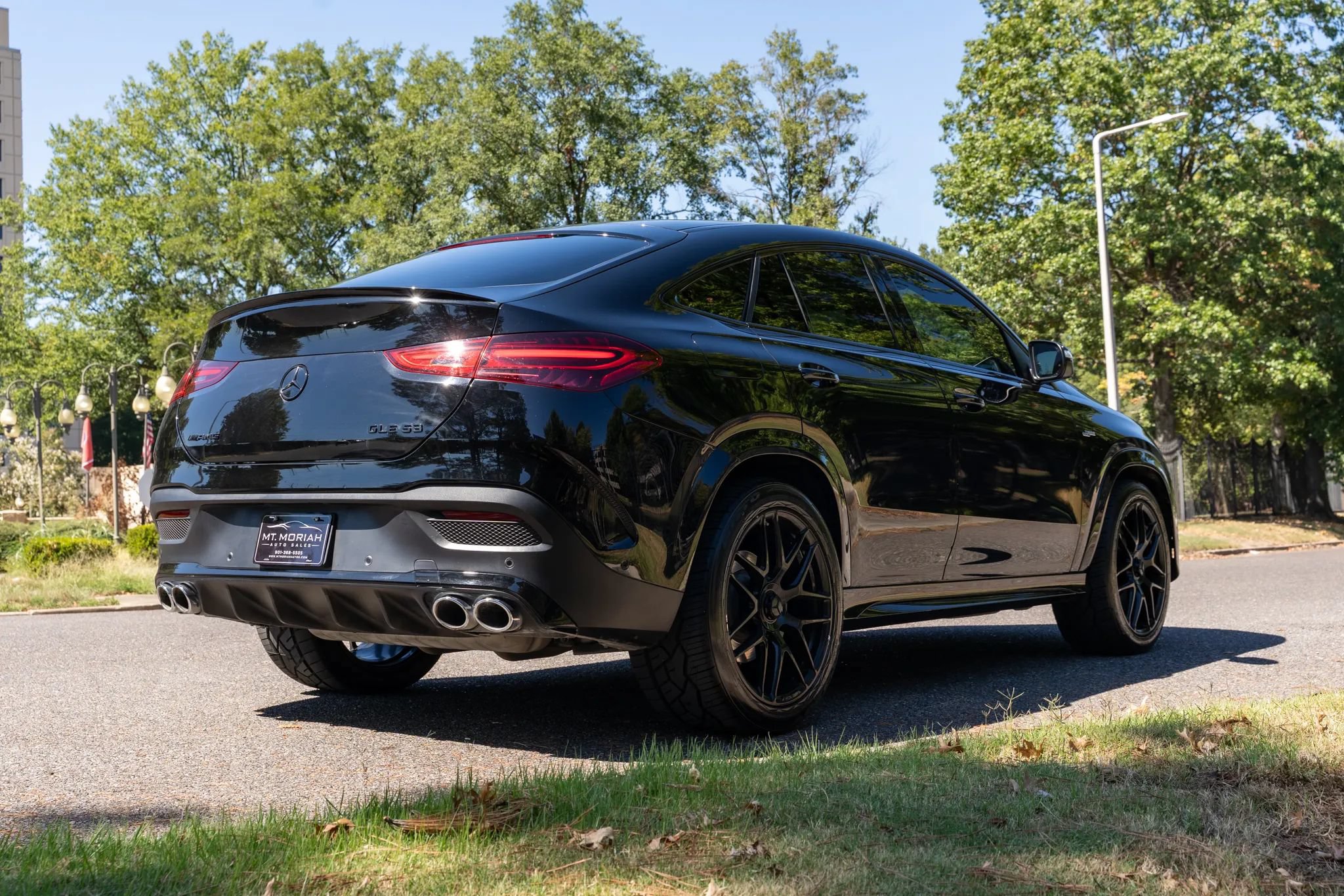 Used 2024 Mercedes-Benz GLE 53 AMG 4MATIC Coupe image 5