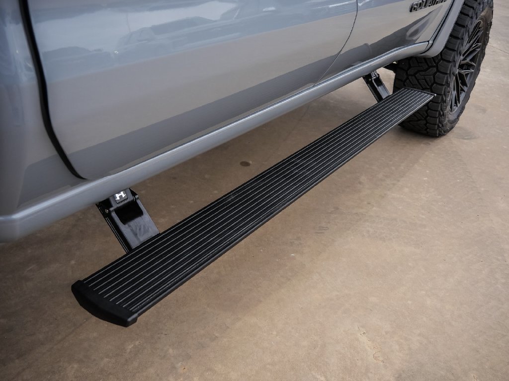 New 2025 Chevrolet Silverado 1500 RST w/ Convenience Package II AWD/4WD image 15