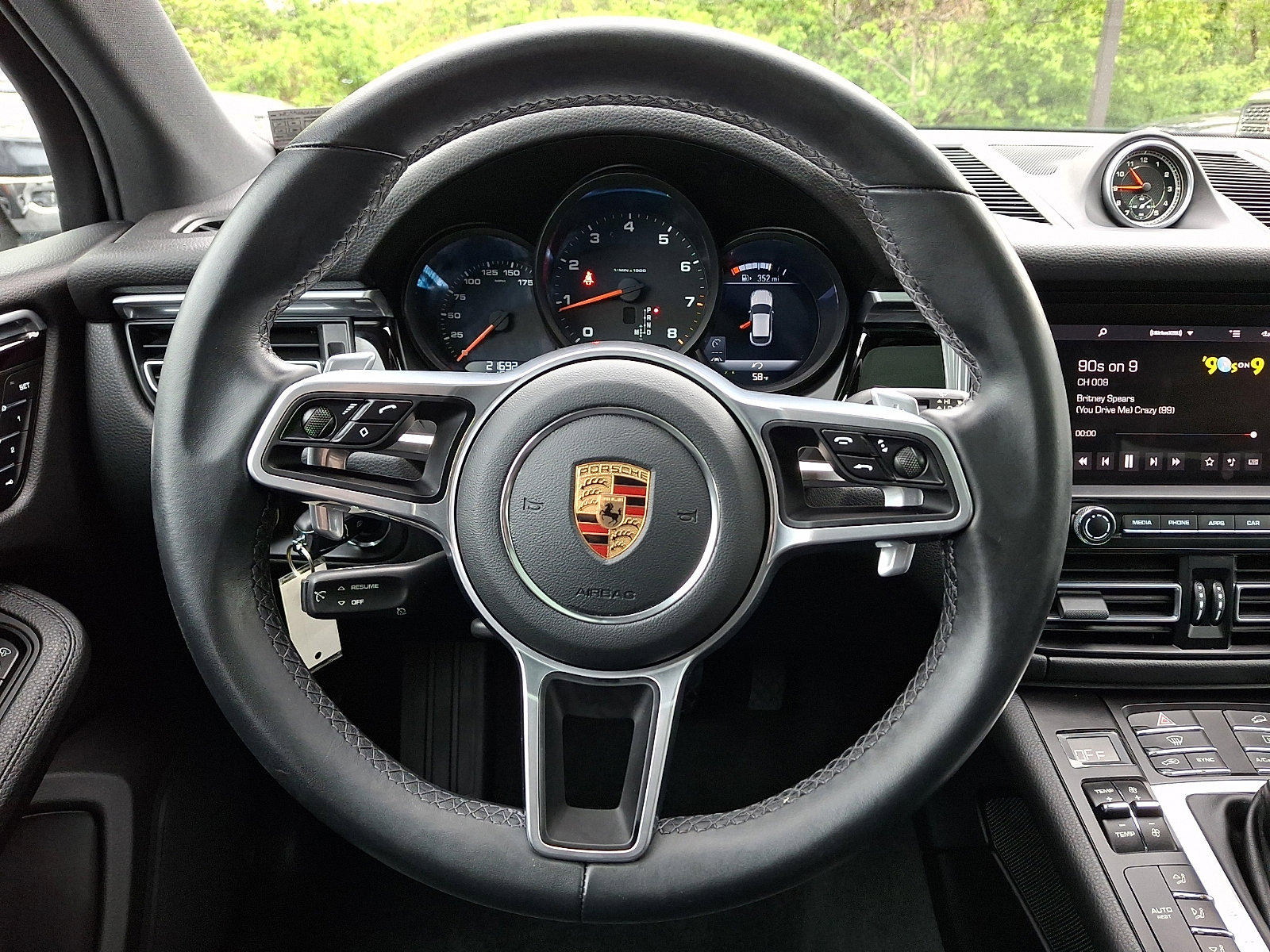 Used 2020 Porsche Macan AWD/4WD image 19
