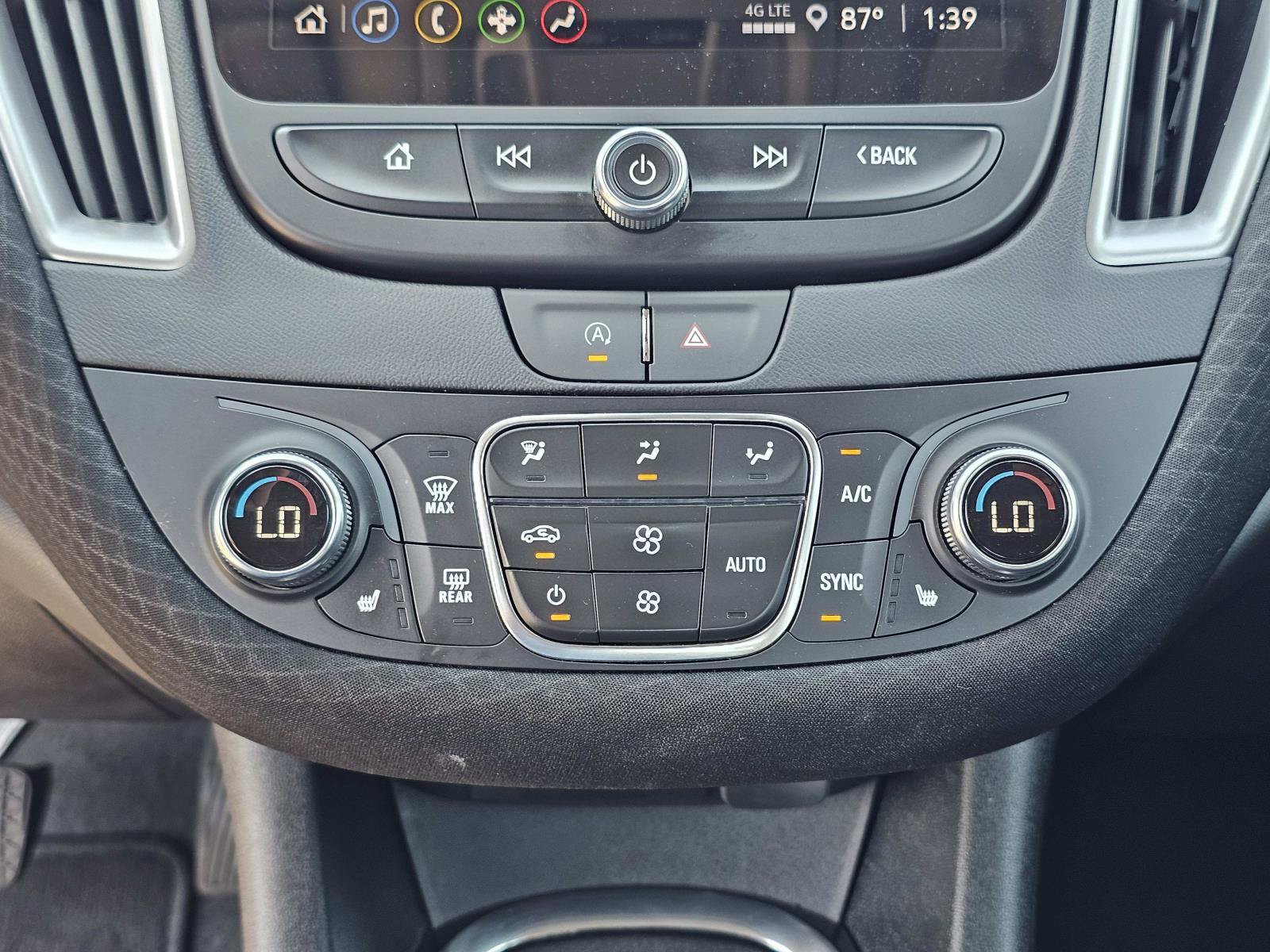 Used 2025 Chevrolet Malibu LT FWD image 26
