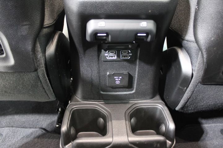 Used 2025 Jeep Wrangler Unlimited Rubicon image 23