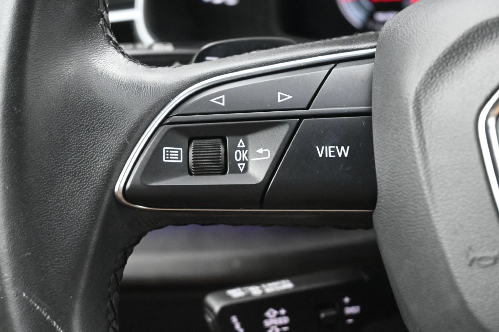 Used 2023 Audi Q7 3.0T Premium Plus AWD/4WD image 7