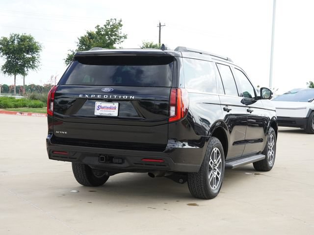 Used 2025 Ford Expedition Active AWD/4WD image 9
