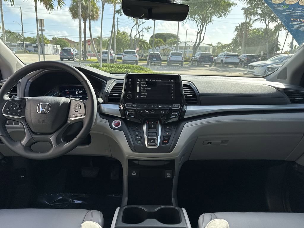 Used 2023 Honda Odyssey EX-L image 14