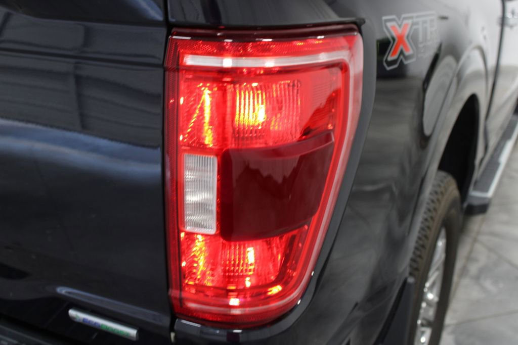 Used 2023 Ford F150 XLT w/ XTR Package image 13