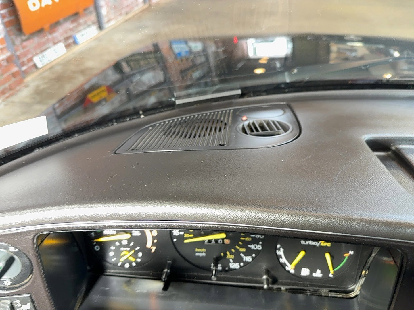 Used 1988 Saab 900 Turbo image 40